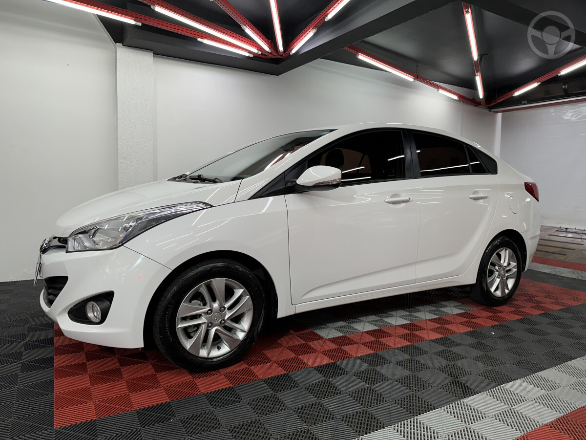 HB20S 1.6 PREMIUM 16V FLEX 4P AUTOMÁTICO - 2014 - SANTA MARIA
