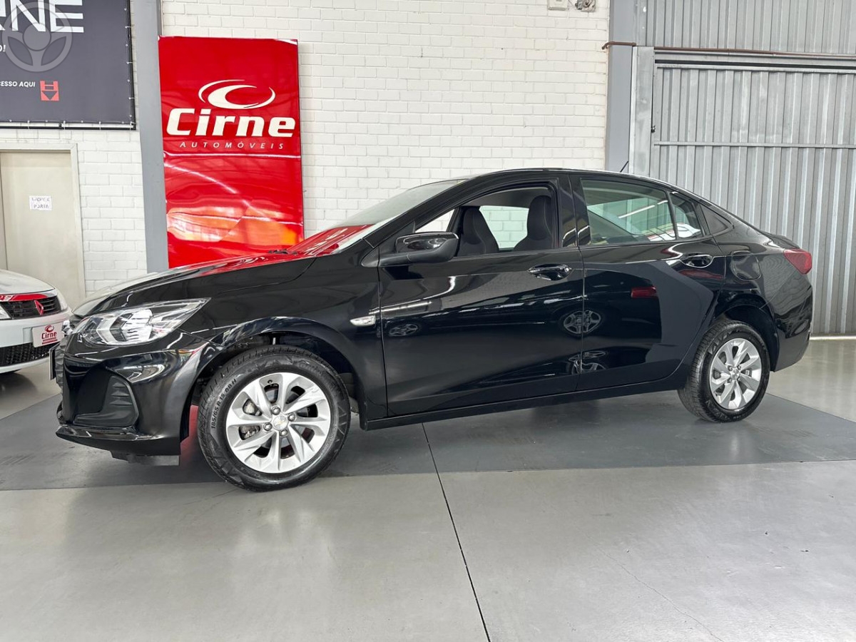 ONIX 1.0 LT2 PLUS 12V FLEX 4P MANUAL - 2023 - SANTA MARIA