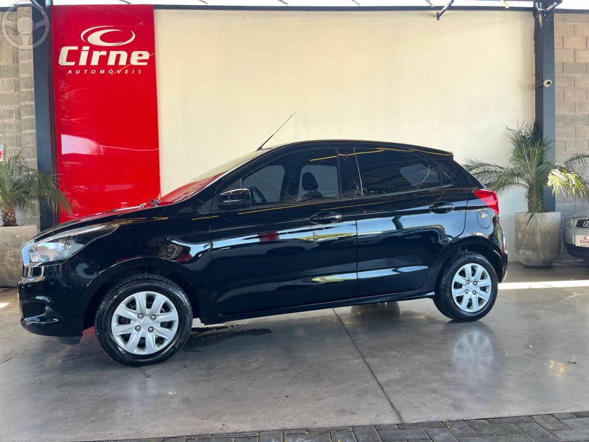 KA 1.0 SE 12V FLEX 4P MANUAL - 2017 - SANTA MARIA