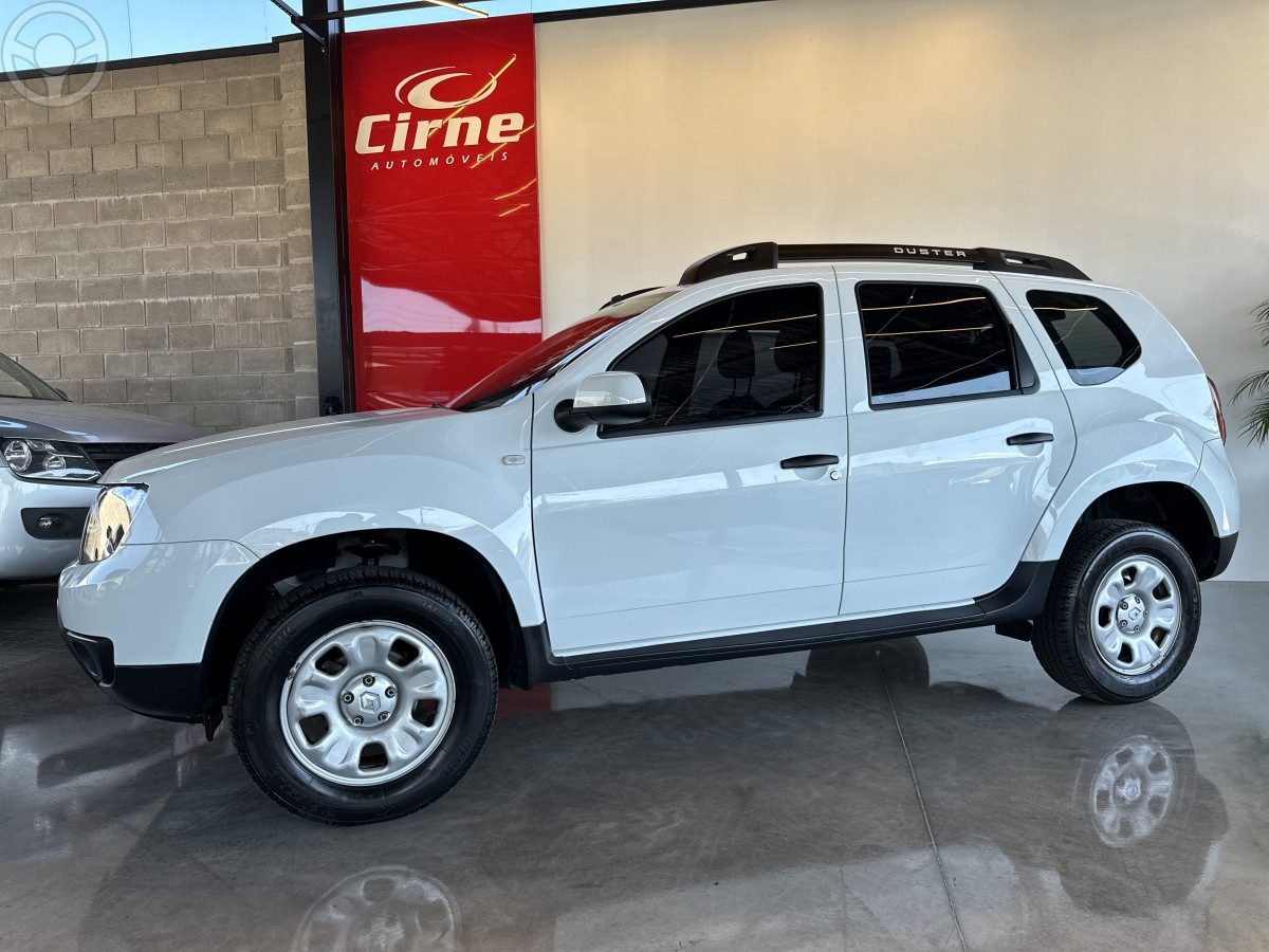 DUSTER 1.6 EXPRESSION 4X2 16V FLEX 4P MANUAL - 2018 - SANTA MARIA