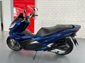 PCX 150 DLX ABS