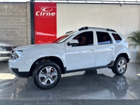 DUSTER 1.6 DYNAMIQUE 4X2 16V FLEX 4P AUTOMÁTICO