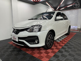 etios 1.5 platinum sedan 16v flex 4p automatico 2018 santa maria
