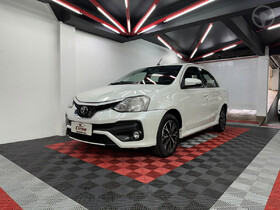 etios 1.5 platinum sedan 16v flex 4p automatico 2018 santa maria