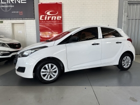 hb20 1.0 unique 12v flex 4p manual 2019 santa maria