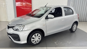 etios 1.3 x 16v flex 4p automatico 2018 santa maria