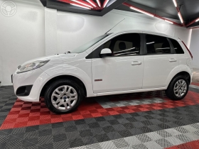 fiesta 1.6 rocam se 8v flex 4p manual 2013 santa maria