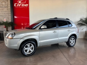 tucson 2.0 mpfi gl 16v 142cv 2wd 4p automatico 2012 santa maria