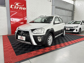 etios cross 1.5 16v flex 4p manual 2015 santa maria