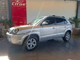 TUCSON 2.0 MPFI GLS 16V 143CV 2WD FLEX 4P AUTOMÁTICO