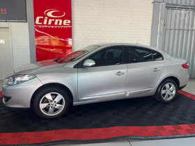 fluence 2.0 dynamique 16v flex 4p automatico 2013 santa maria