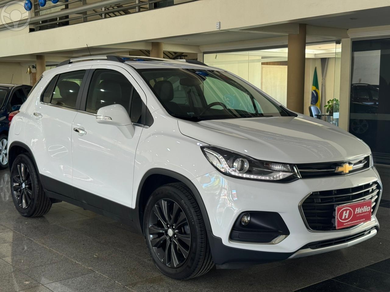 TRACKER 1.0 12V PREMIER TURBO FLEX 4P AUTOMATICO - 2019 - LAJEADO