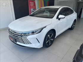 KING 1.5 DM-I PHEV GS AUTOMÁTICO