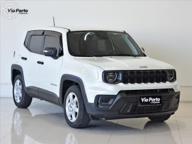 RENEGADE 1.3 T270 TURBO FLEX AT6