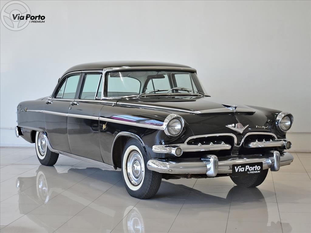 CUSTOM 5.4 V8 ROYAL 4P AUTOMÁTICO - 1955 - LAJEADO