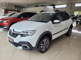 stepway 1.6 16v sce flex iconic x tronic 2022 lajeado