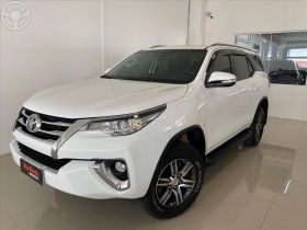 hilux sw4 2.7 sr 4x2 16v flex 4p automatico 2017 lajeado