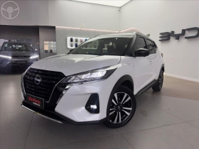 kicks 1.6 16v flexstart exclusive xtronic 2023 lajeado