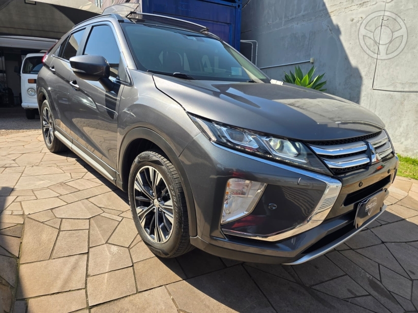 ECLIPSE CROSS 1.5 HPE-S AWC 16V 4P AUTOMÁTICO - 2022 - PASSO FUNDO