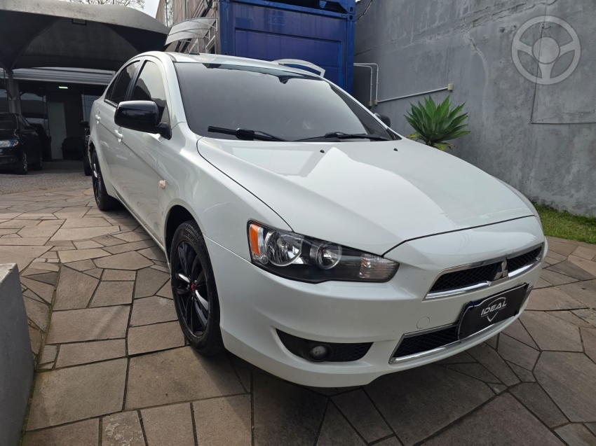 LANCER 2.0 HLE 16V 4P AUTOMÁTICO - 2016 - PASSO FUNDO