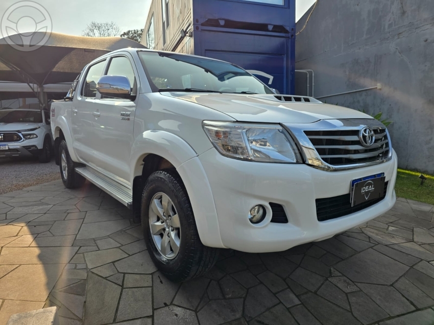 HILUX 3.0 SRV 4X4 CD 16V TURBO INTERCOOLER DIESEL 4P AUTOMÁTICO - 2014 - PASSO FUNDO