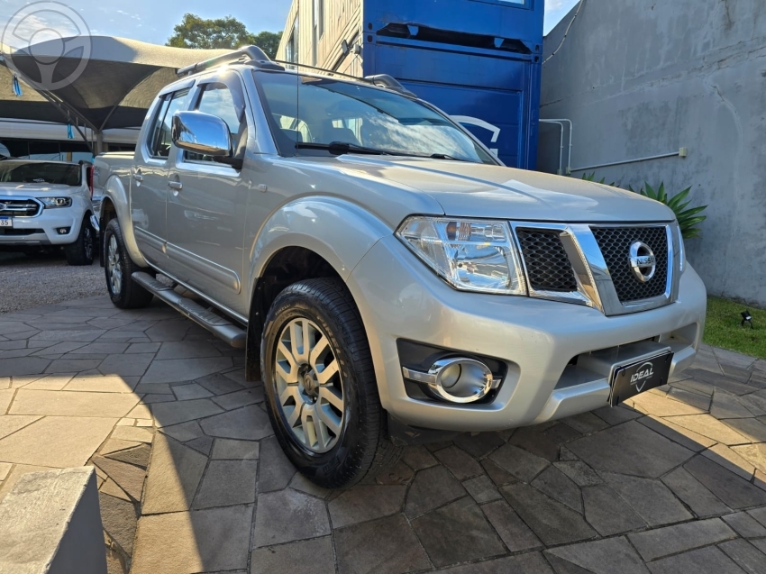FRONTIER 2.5 SL 4X4 CD TURBO ELETRONIC DIESEL 4P AUTOMÁTICO - 2015 - PASSO FUNDO