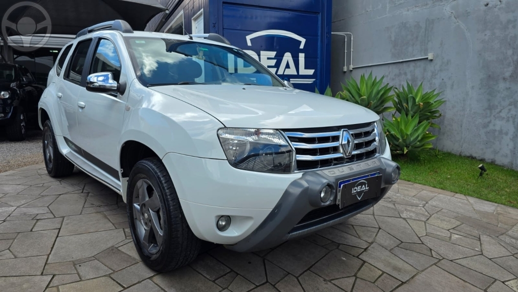 DUSTER 2.0 DYNAMIQUE 4X2 16V FLEX 4P AUTOMÁTICO - 2014 - PASSO FUNDO