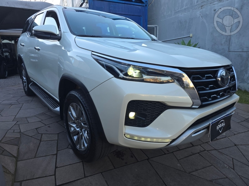 HILUX SW4 2.8 SRX 4X4 16V TURBO INTERCOOLER DIESEL 4P AUTOMÁTICO - 2021 - PASSO FUNDO