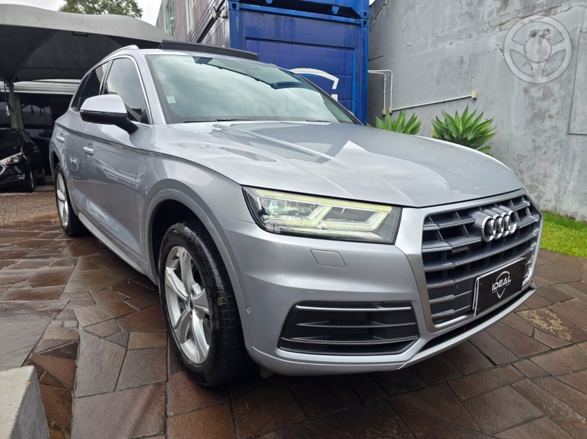 Q5 2.0 TFSI PRESTIGE QUATTRO 4P AUTOMÁTICO - 2020 - PASSO FUNDO