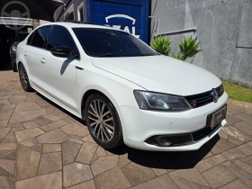 jetta 2.0 tsi highline 211cv 4p tiptronic 2014 passo fundo