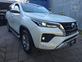 hilux sw4 2.8 srx 4x4 16v turbo intercooler diesel 4p automatico 2021 passo fundo