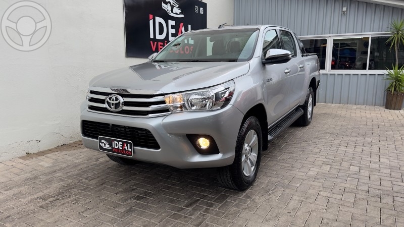 HILUX CAB.DUPLA SRV 2.8 TB - 2018 - LAJEADO