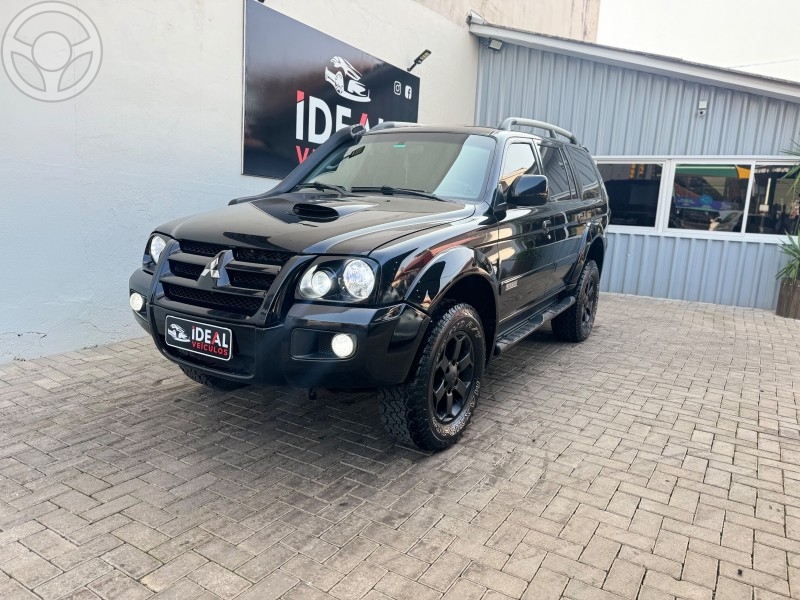 PAJERO SPORT 2.5 - 2010 - LAJEADO