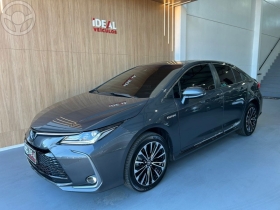corolla altis 1.8 hybrid premium cvt 2024 lajeado