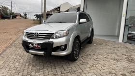 hilux sw4 sr 2.7 2014 lajeado