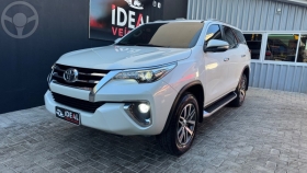 hilux sw4 srx 2.8 2016 lajeado