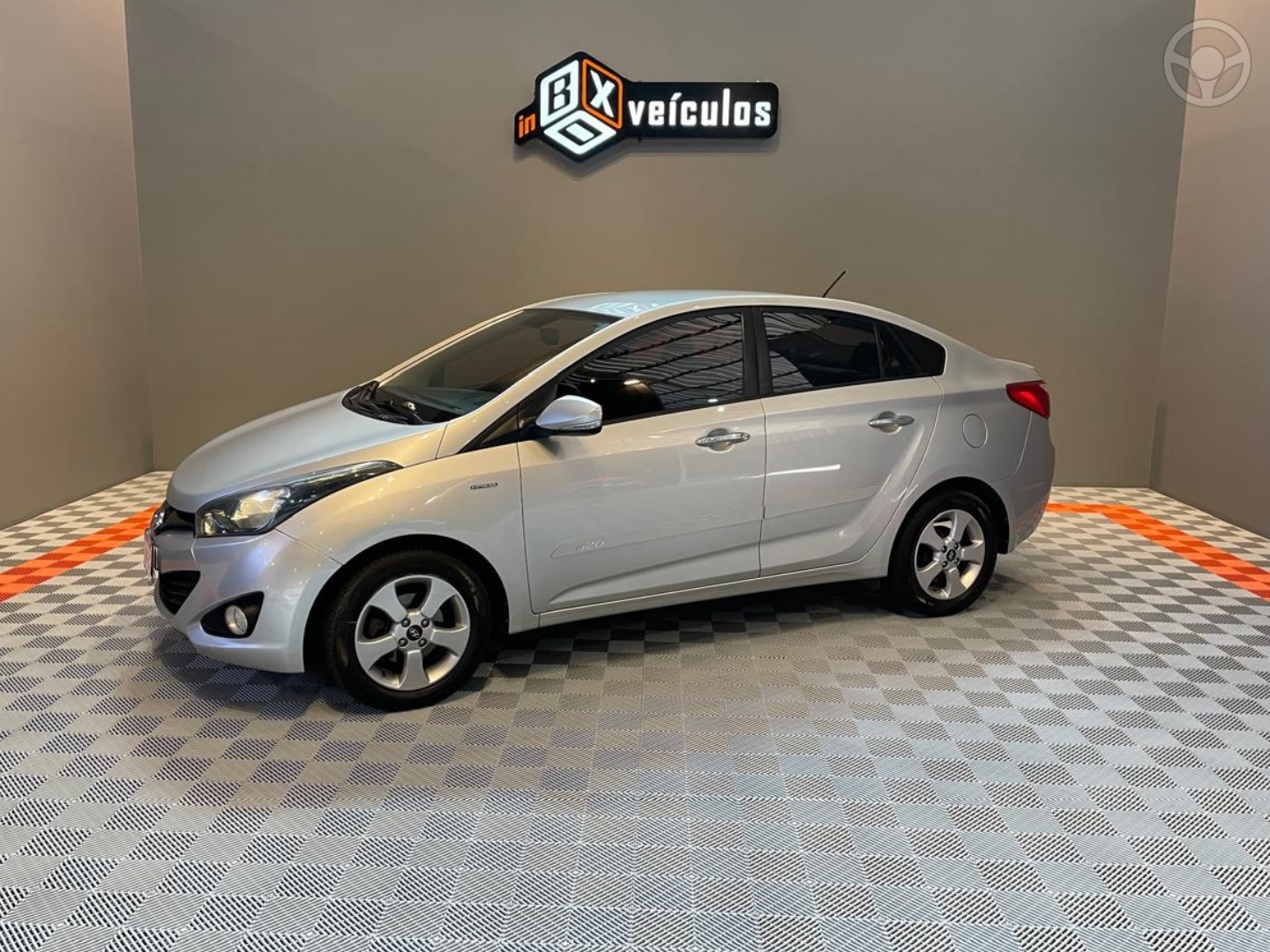 HB20S 1.6 COMFORT PLUS 16V FLEX 4P AUTOMÁTICO - 2015 - GRAMADO