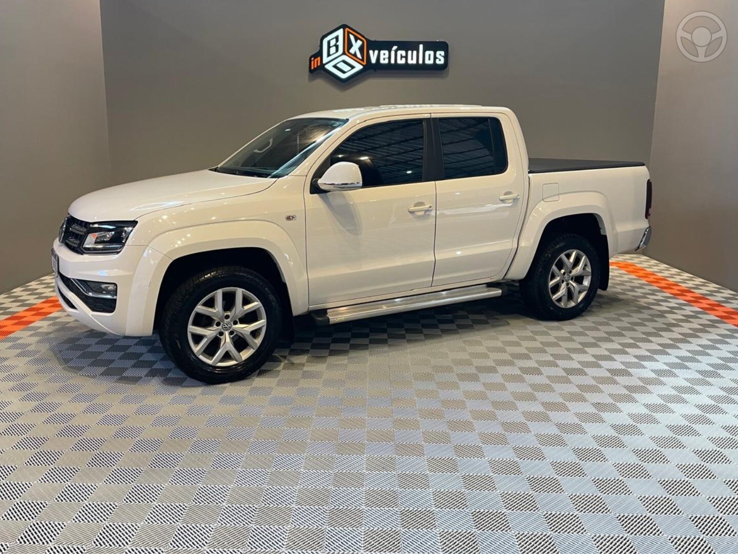 AMAROK 3.0 V6 TDI DIESEL HIGHLINE CD 4MOTION AUTOMÁTICO - 2019 - GRAMADO