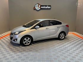 hb20s 1.6 comfort plus 16v flex 4p automatico 2015 gramado