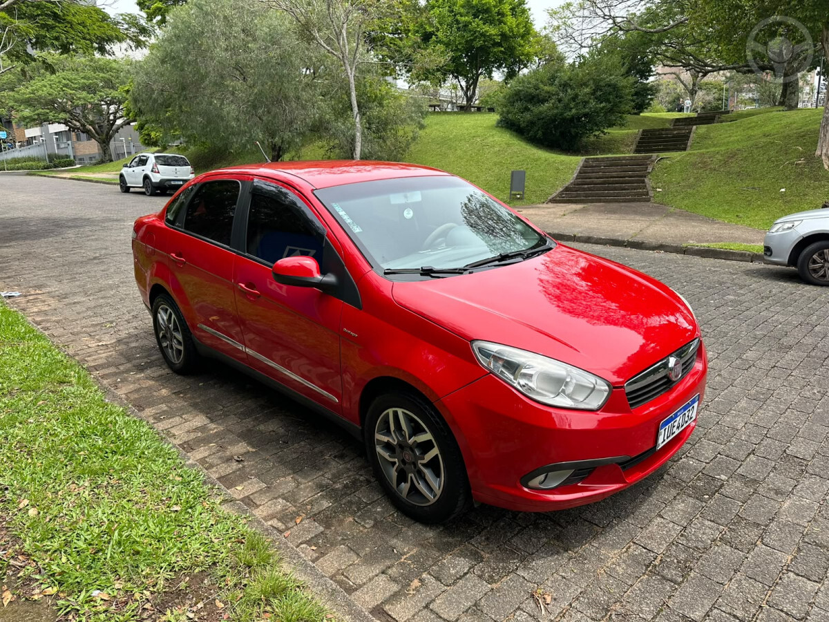 SIENA 1.6 MPI ESSENCE 16V FLEX 4P AUTOMATIZADO - 2013 - PORTO ALEGRE