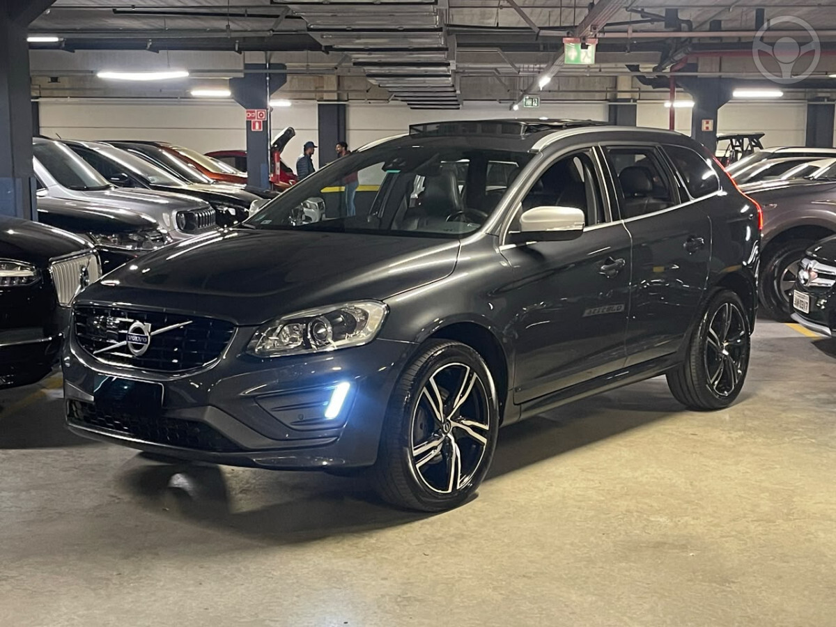 XC60 2.0 T5 R DESIGN TURBO 4P AUTOMÁTICO - 2017 - PORTO ALEGRE