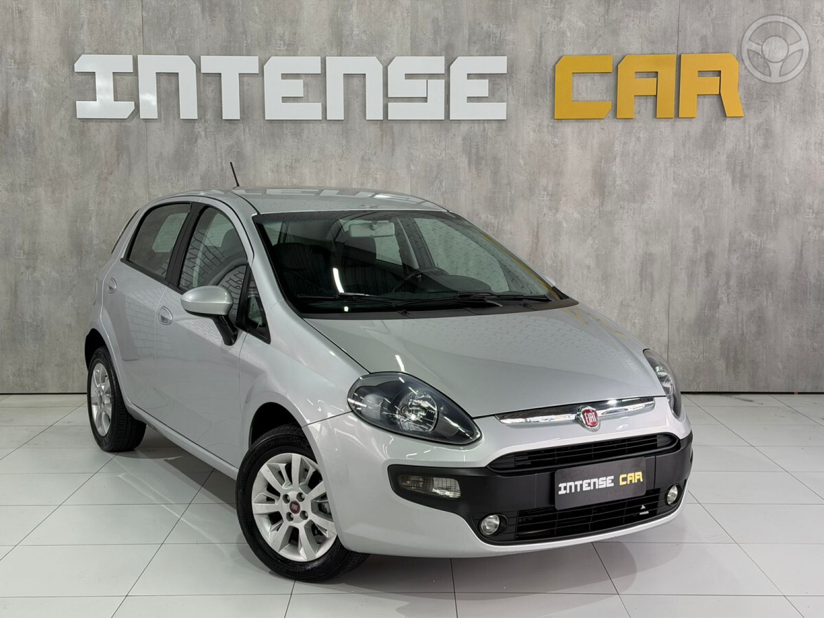 PUNTO 1.4 ATTRACTIVE 8V FLEX 4P MANUAL - 2015 - NOVO HAMBURGO