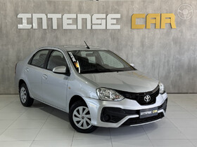 etios 1.5 xs sedan 16v flex 4p automatico 2018 novo hamburgo