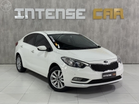CERATO 1.6 SX3 16V FLEX 4P AUTOMÁTICO