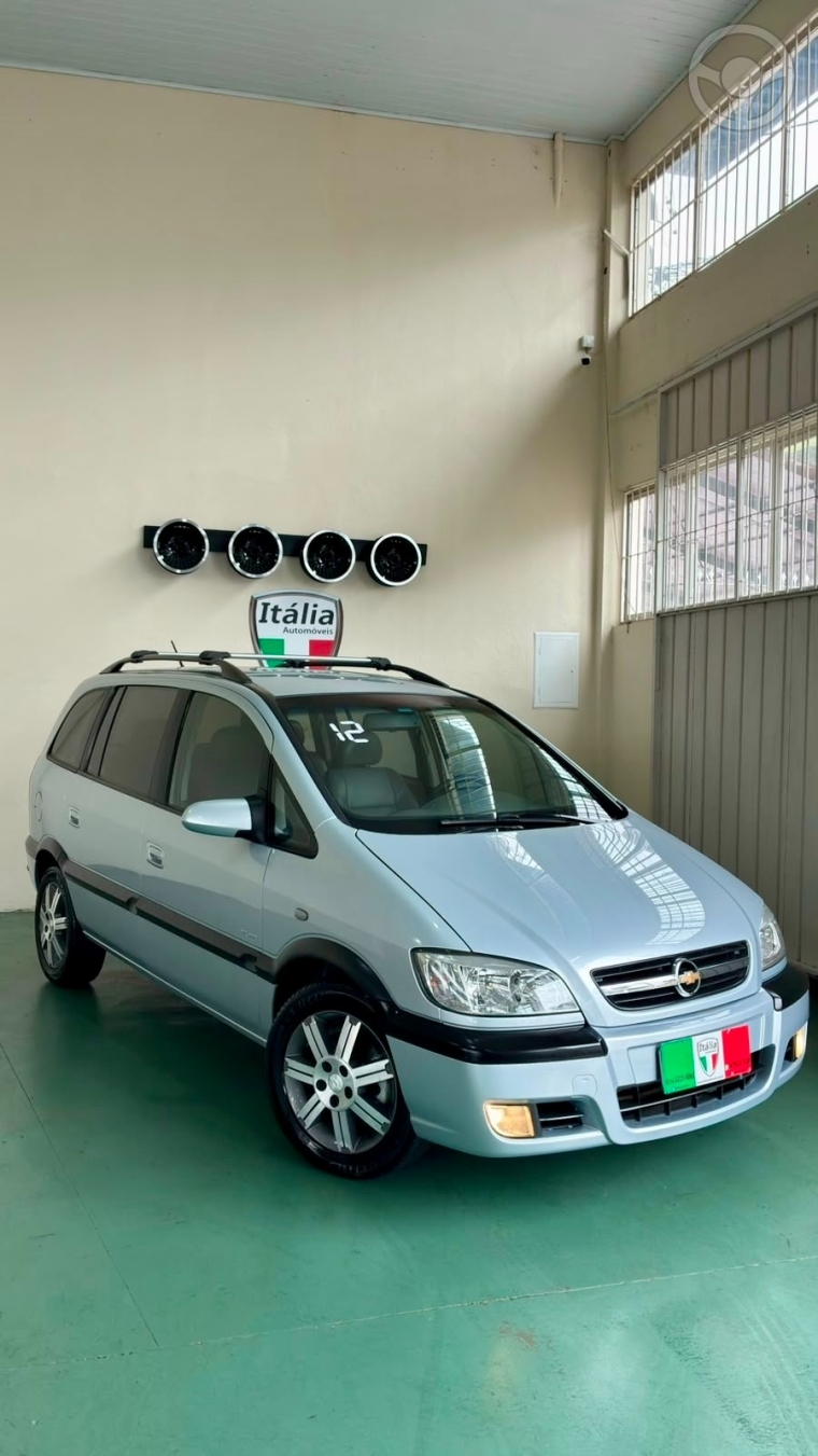 ZAFIRA 2.0 MPFI ELITE 8V FLEX 4P AUTOMÁTICO - 2012 - CAXIAS DO SUL