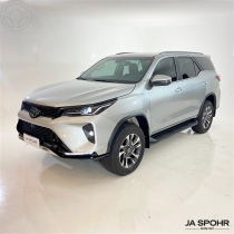 hilux sw4 2.8 d 4d turbo diesel srx 7l 4x4 automatico 2024 lajeado