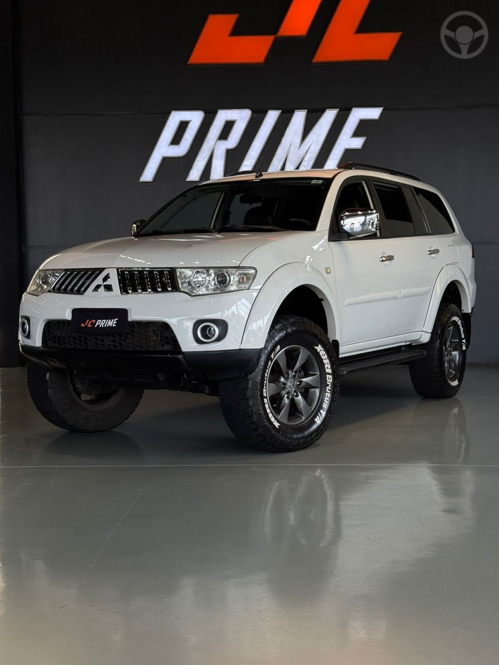 PAJERO DAKAR/HPE 3.5 4X4 FLEX 5P AUT.  - 2013 - LAJEADO