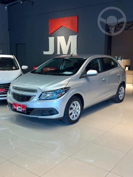 ONIX HATCH LT 1.4 8V FLEXPOWER 5P MEC. - 2014 - VENâNCIO AIRES
