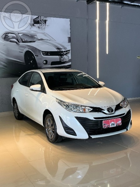 YARIS 1.5 XL SEDAN 16V - 2021 - VENâNCIO AIRES