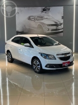 prisma 1.4 lt 2014 venancio aires